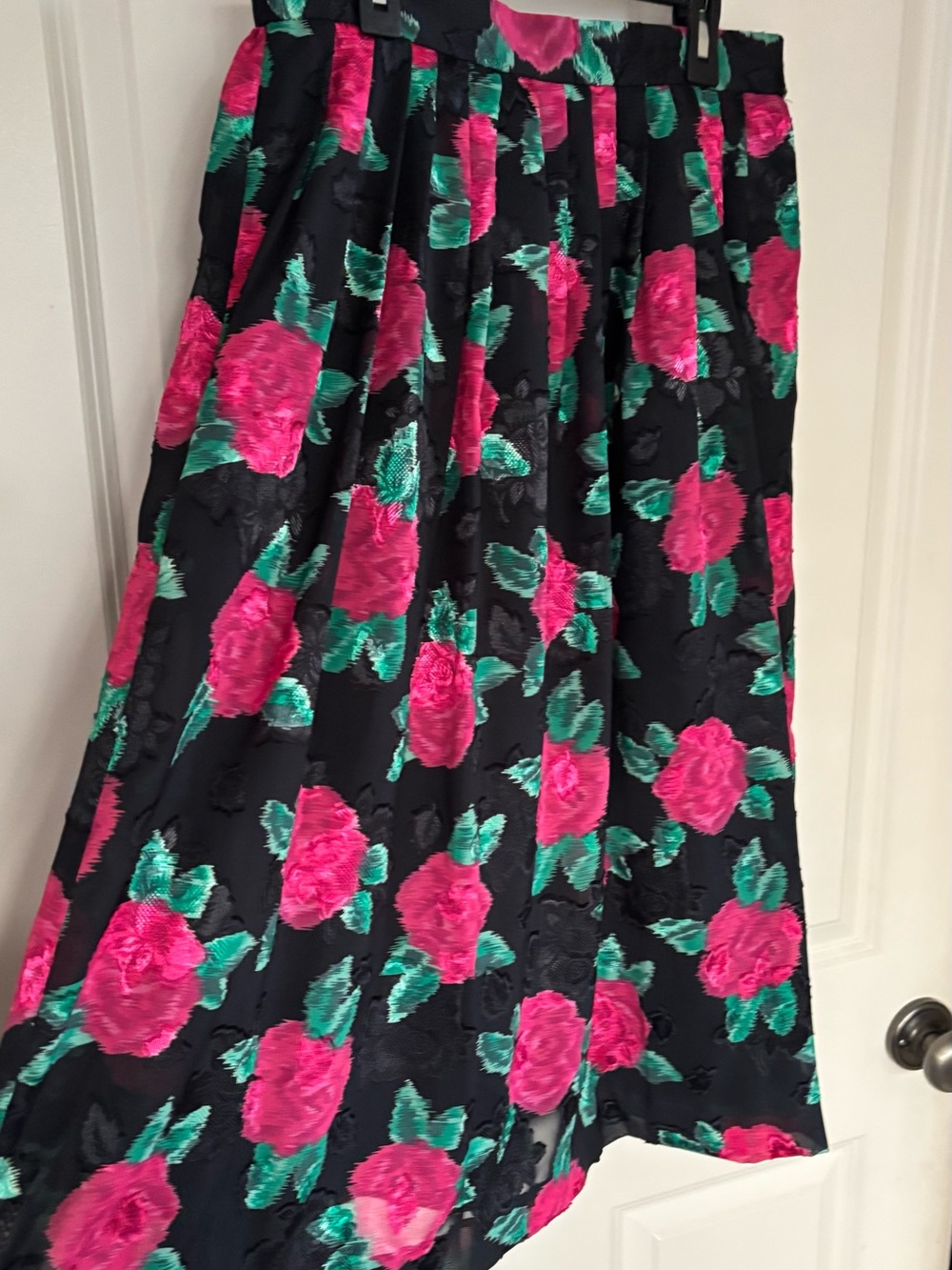 Vintage KORET Floral Pleated Midi Skirt Size 12 Made in USA